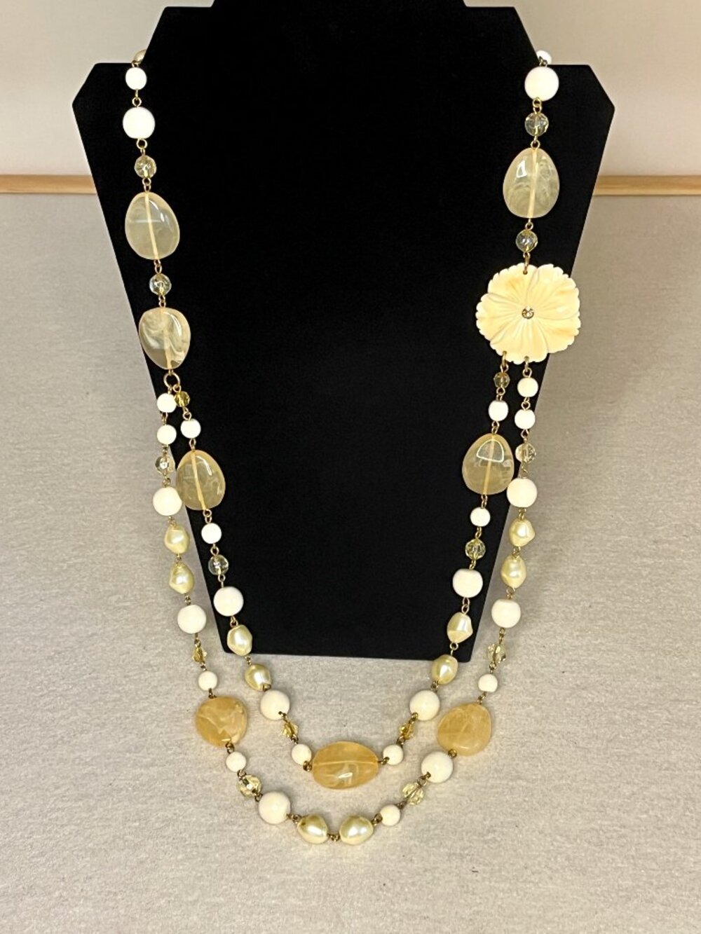 Robert Rose Necklace * Vintage * Multi Stones and Gold * Long Length * Excel Cnd